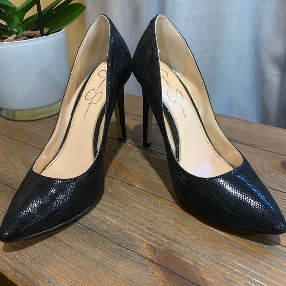 Jessica Simpson Black Heels - Picture 5 of 5